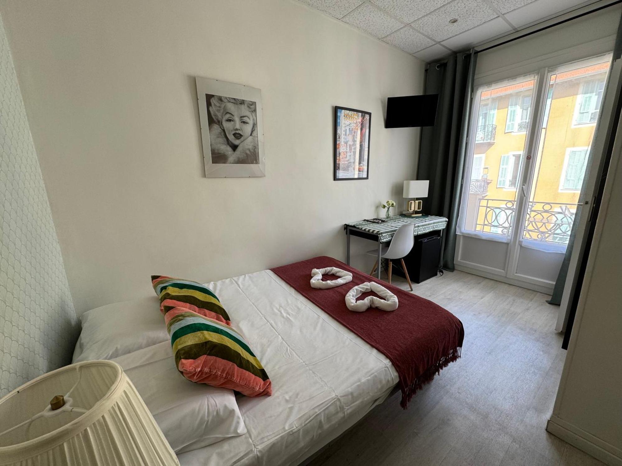 Hotel Des Dames Nice Bagian luar foto